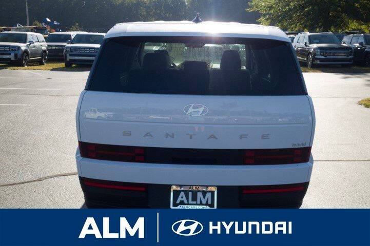 2026 Hyundai Santa Fe Hybrid SE