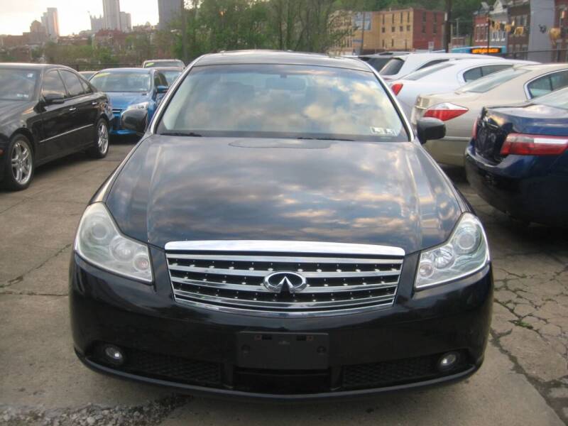 2007 Infiniti M35 for sale at B. Fields Motors, INC in Pittsburgh PA