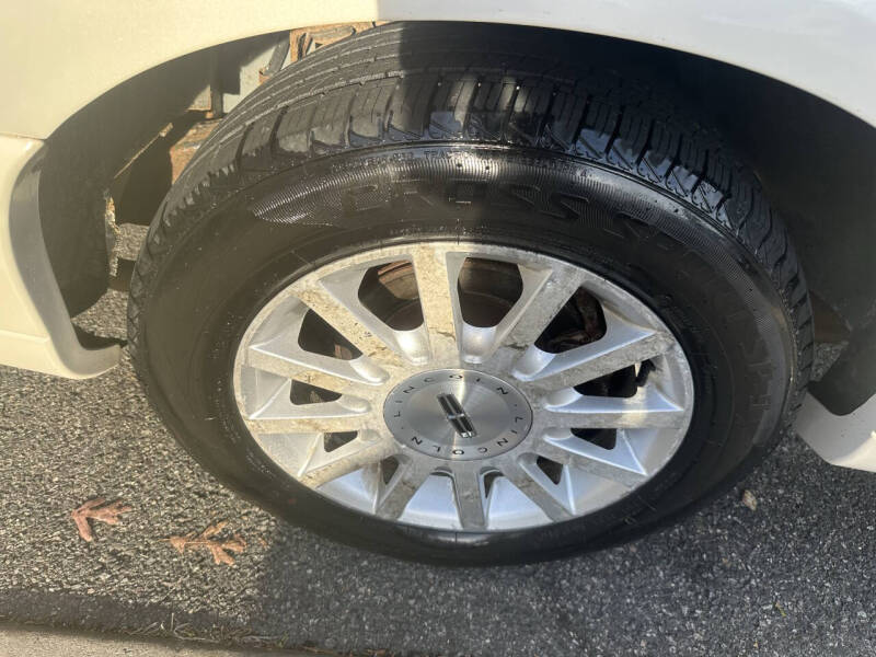 2007 Lincoln Town Car Signature