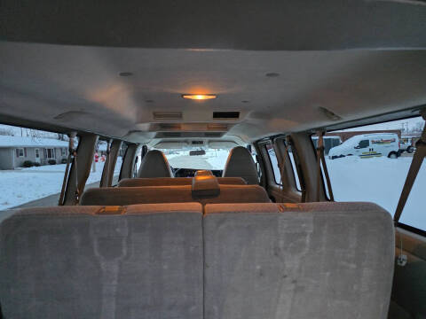 2014 GMC Savana LT 3500