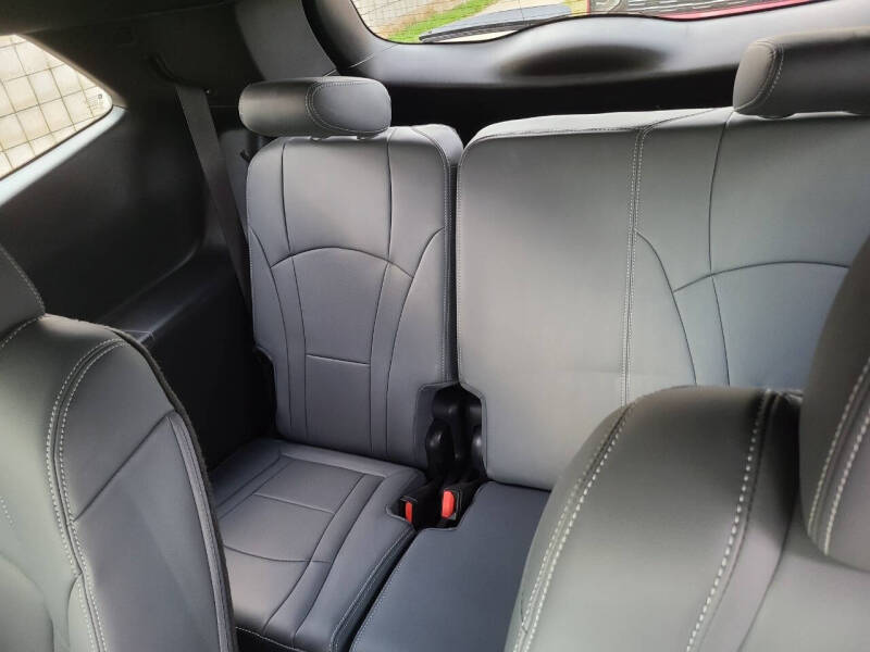 2024 Buick Enclave Essence