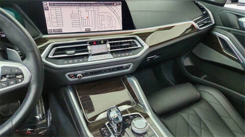 2023 BMW X6 xDrive40i