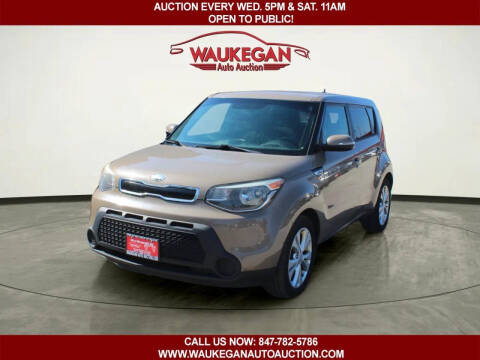 2014 Kia Soul + Photo