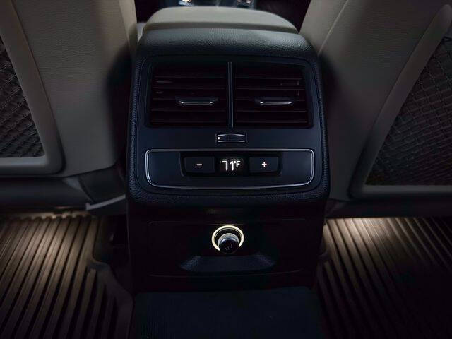 2017 Audi A4 2.0T quattro Premium