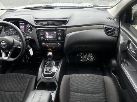 2018 Nissan Rogue Sport S