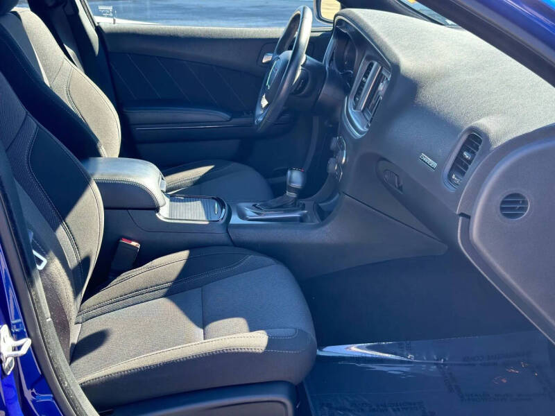 2020 Dodge Charger SXT