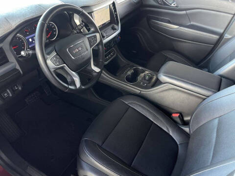2020 GMC Acadia SLT