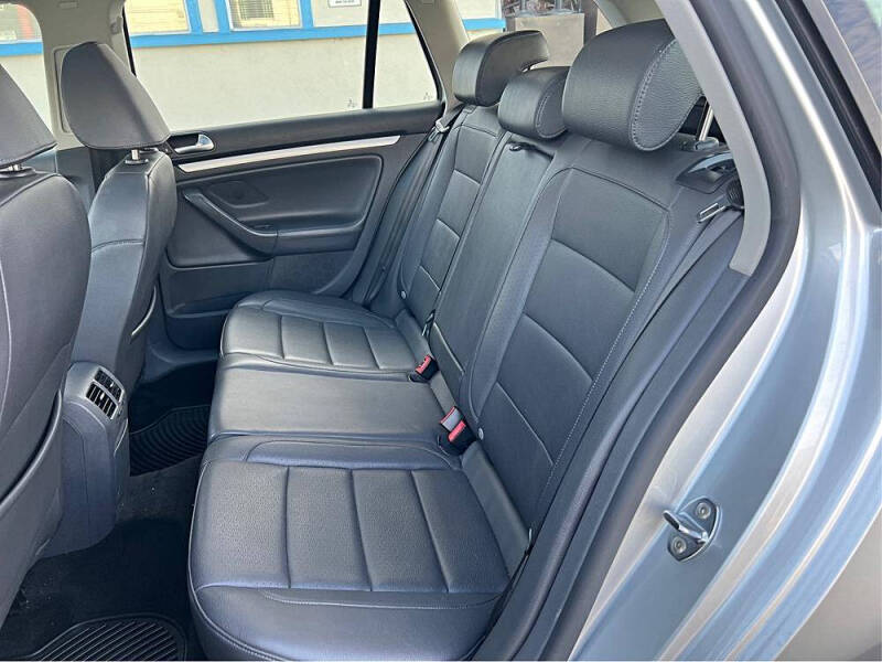 2009 Volkswagen Jetta SportWagen TDI