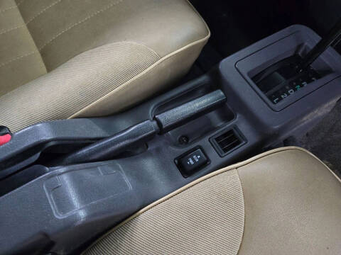 1996 Mitsubishi Bravo