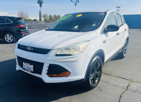 2014 Ford Escape S