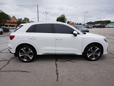 2020 Audi Q3 quattro S line Prem Plus 45 TFSI