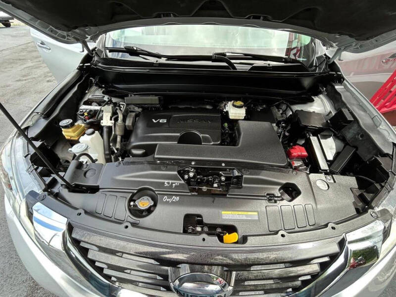 2018 Nissan Pathfinder SL