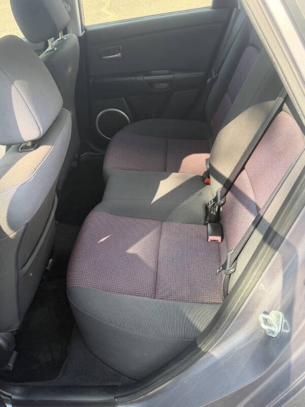 2004 Mazda MAZDA3 s