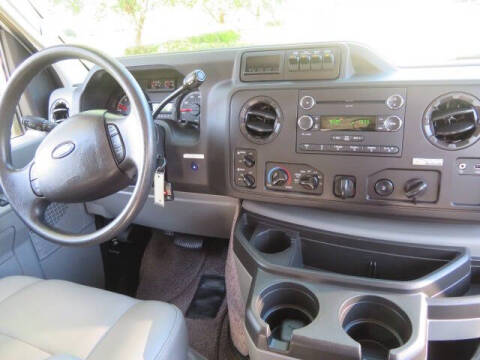 2013 Ford E-Series E-150