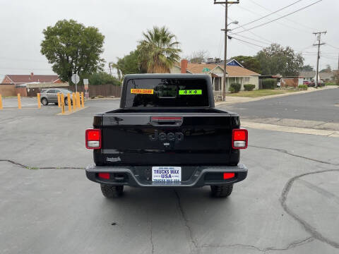2021 Jeep Gladiator Willys