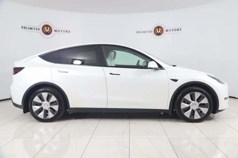 2022 Tesla Model Y Long Range