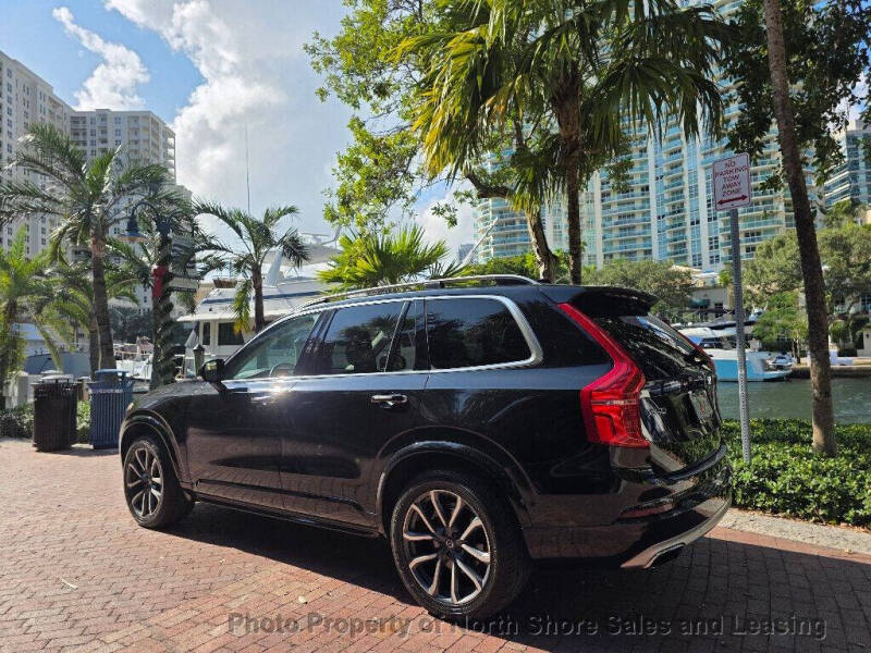 2018 Volvo XC90 T6 Momentum