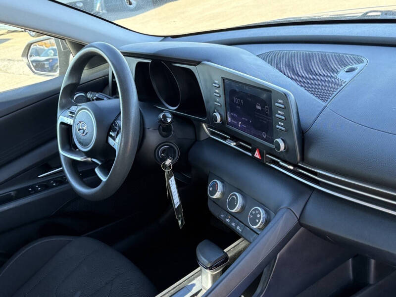 2021 Hyundai Elantra