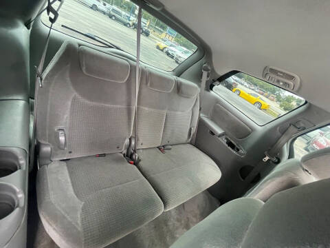 2007 Toyota Sienna LE 7-Passenger