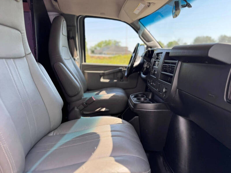 2019 Chevrolet Express 2500