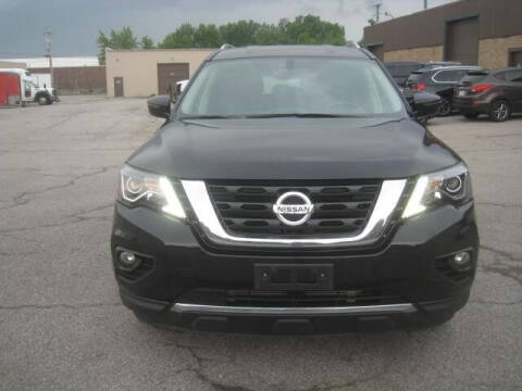 2017 Nissan Pathfinder SV