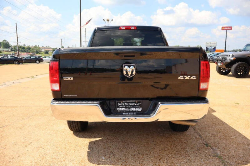 2024 RAM 1500 Classic SLT