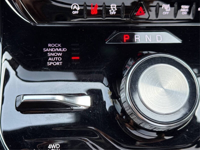 2024 Jeep Wagoneer Series III