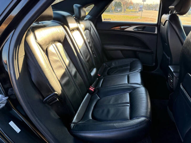 2017 Lincoln MKZ Select