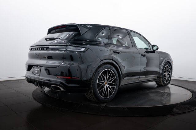 2026 Porsche Cayenne E-Hybrid
