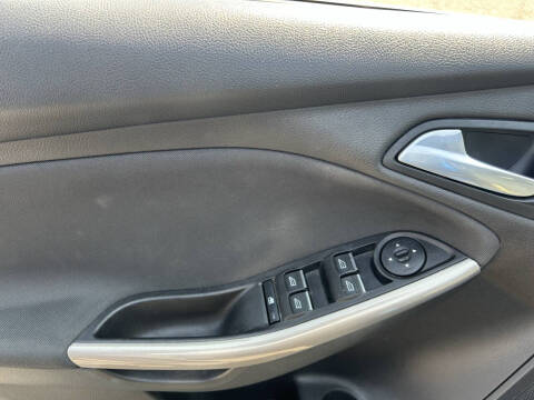 2018 Ford Focus Titanium