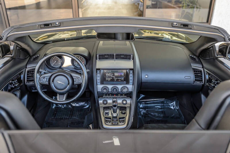 2016 Jaguar F-TYPE