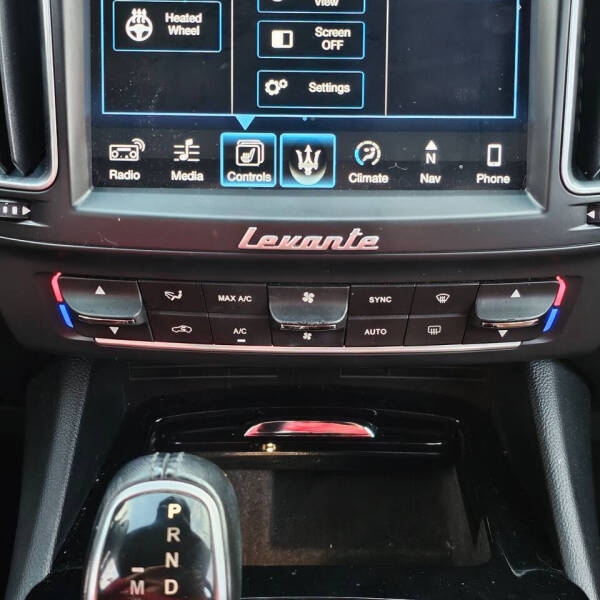 2017 Maserati Levante