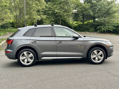 2018 Audi Q5 2.0T quattro Premium