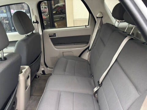 2009 Ford Escape XLT