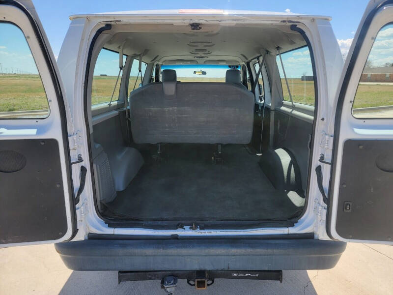 2010 Ford E-Series E-150 XL