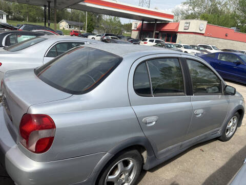 2001 Toyota ECHO