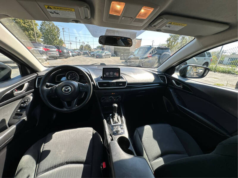 2015 Mazda MAZDA3