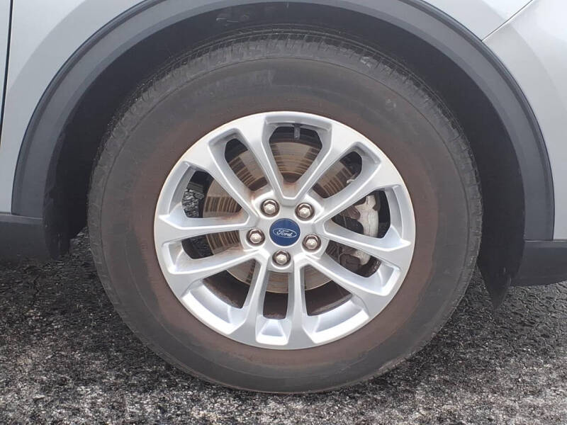 2022 Ford Escape SE