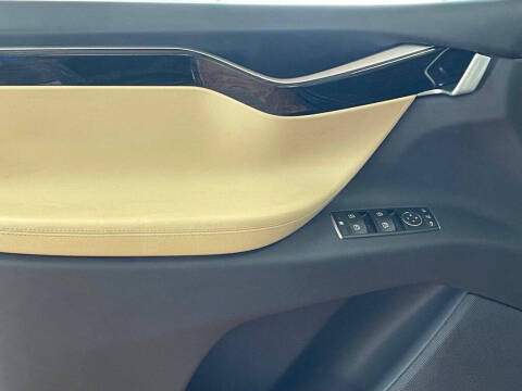 2016 Tesla Model X