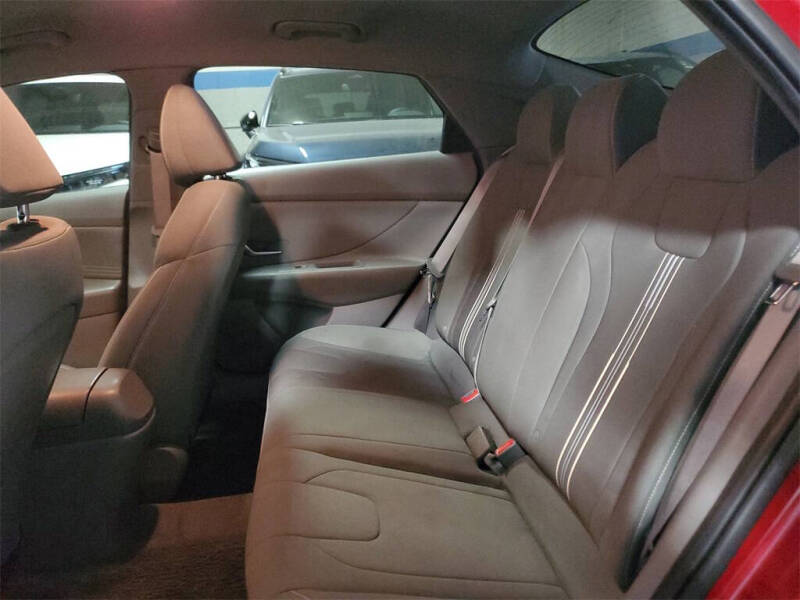 2022 Hyundai Elantra