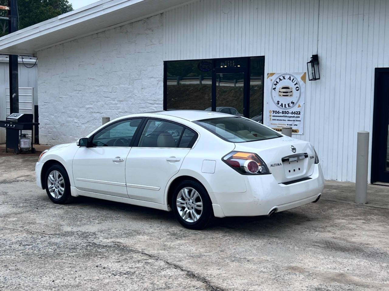 2010 Nissan Altima for sale at AMAX AUTO in ATHENS, GA