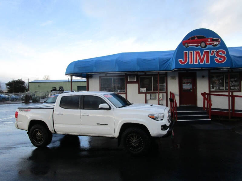 2016 Toyota Tacoma TRD Sport's photo