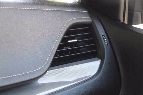 2017 Toyota Sienna SE 8-Passenger