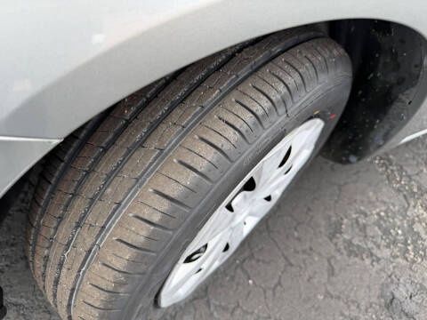 2013 Nissan Versa 1.6 SV