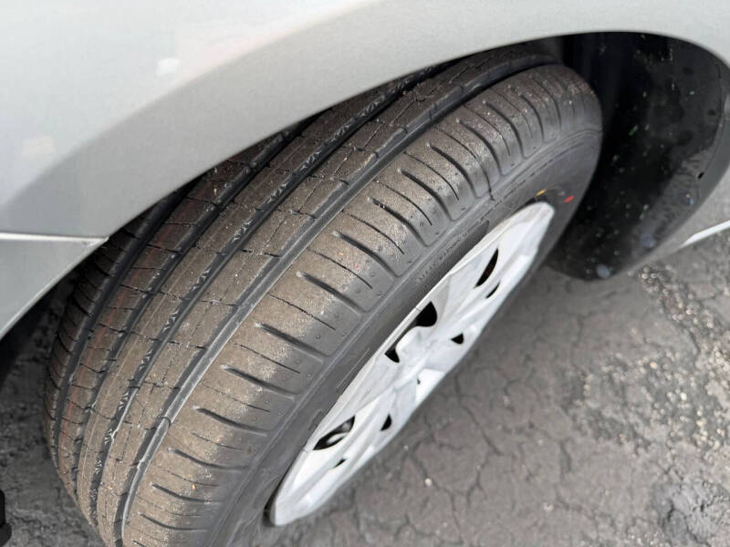 2013 Nissan Versa 1.6 SV