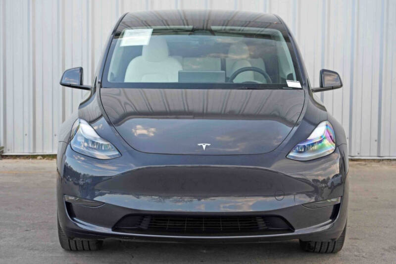 2024 Tesla Model Y Long Range