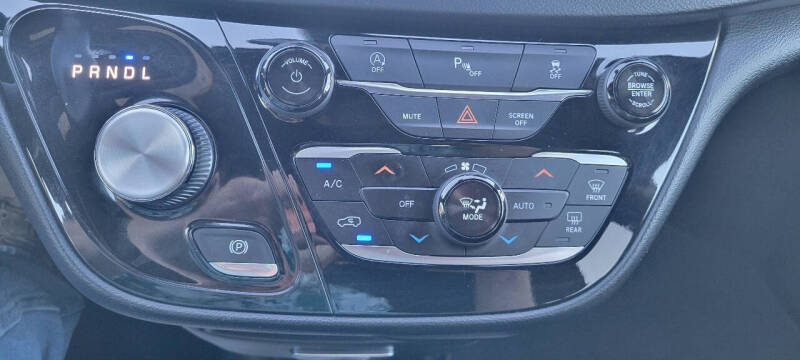 2019 Chrysler Pacifica Touring Plus