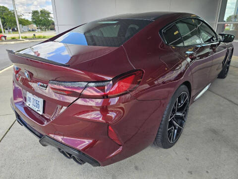 2021 BMW M8