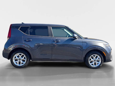 2022 Kia Soul S