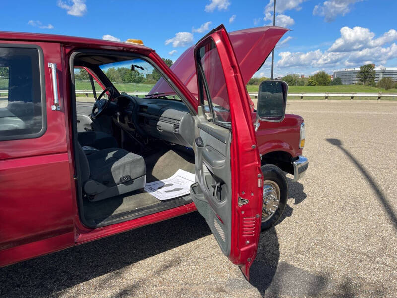 1992 Ford F-350 null photo 12